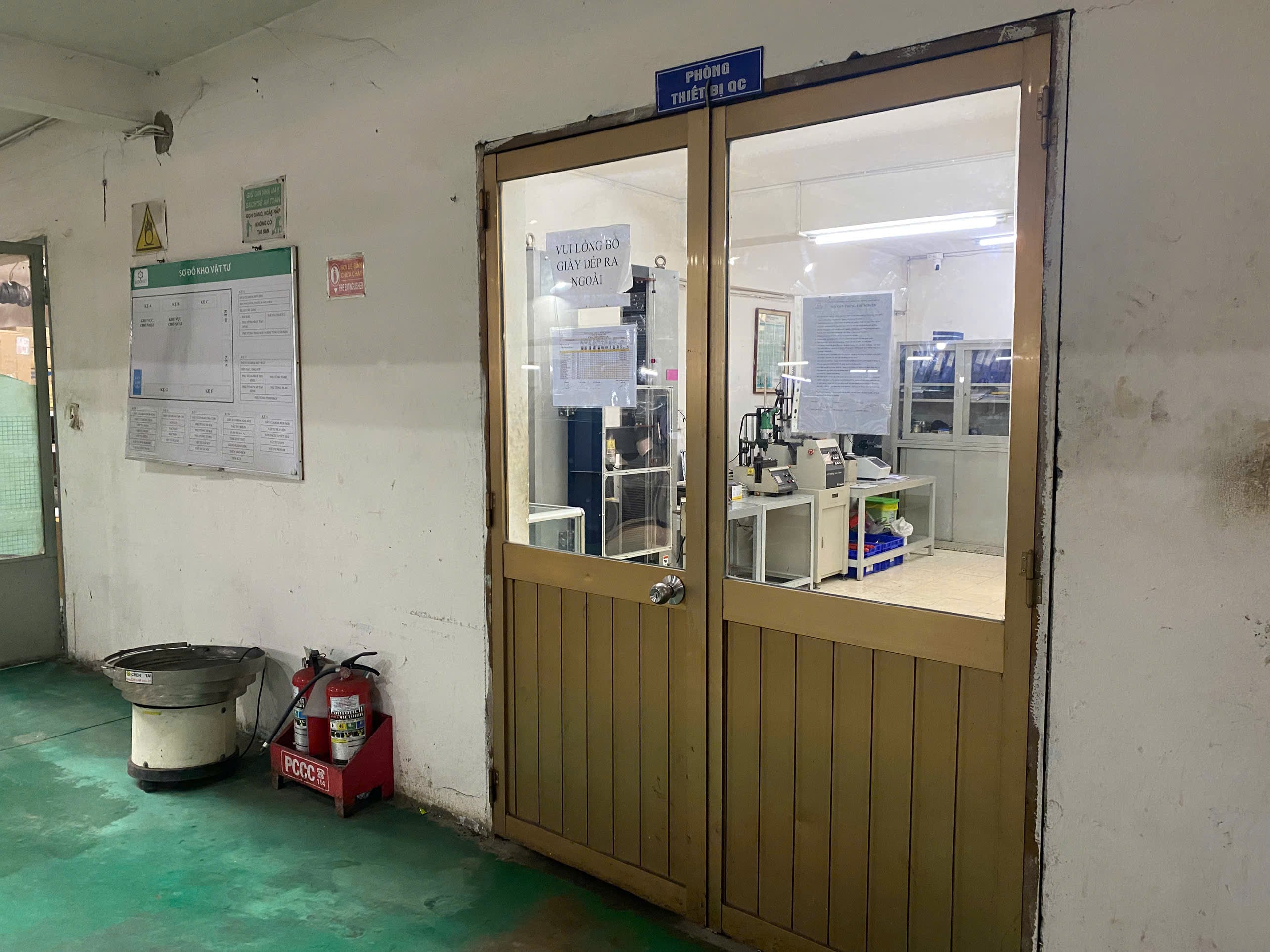Inspection room.jpg
